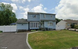 12 White St, Brentwood, NY 11717