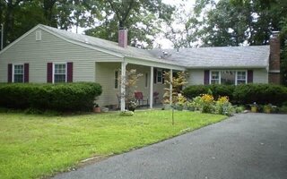 120 Edgewood Ave, Ronkonkoma, NY 11779