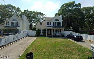 120 Flower Rd, Shirley, NY 11967