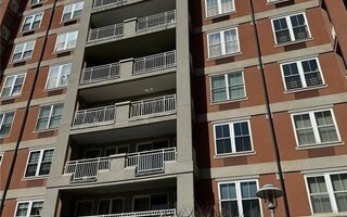 120 Oceana Dr W #5I, Brooklyn, NY 11235