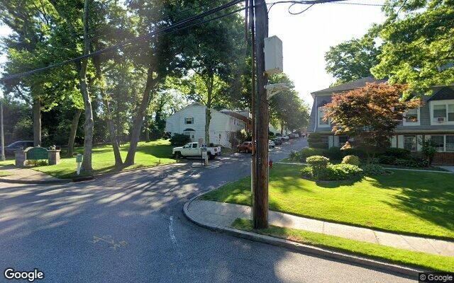 1206 Towne House Vlg #1206, Islandia, NY 11749