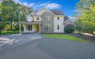 122 Belle Terre Rd, Port Jefferson, NY 11777