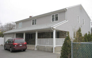122 Thorne Dr, Bethpage, NY 11714