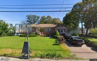 123 W 3rd St, Deer Park, NY 11729