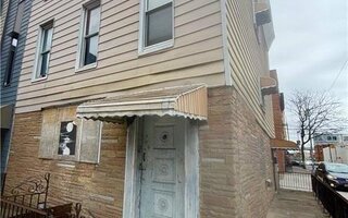 124 2nd St, Brooklyn, NY 11231