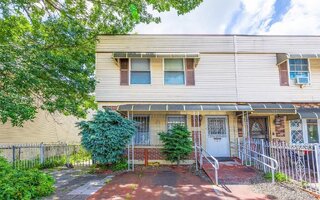 124 Herzl St, Brooklyn, NY 11212