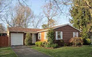 125 Arpage Dr E, Shirley, NY 11967