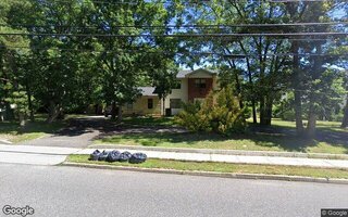 125 Browns Rd, Nesconset, NY 11767