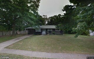 125 Mockingbird Pl, Brentwood, NY 11717