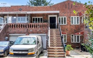 1262 E 98th St, Brooklyn, NY 11236