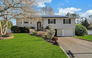 127 Wicks Path, Commack, NY 11725