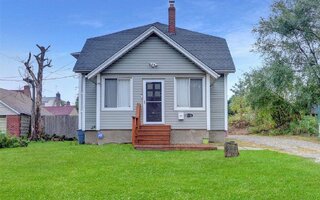 128-35 Brookville Blvd, Rosedale, NY 11422