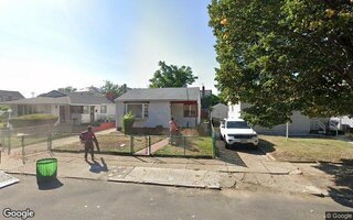 128-38 238th St, Rosedale, NY 11422