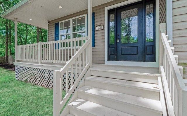 1281 William Floyd Pkwy Southbound, Shirley, NY 11967 (Porch)