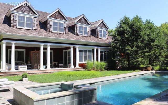 129 Merchants Path, Wainscott, NY 11975