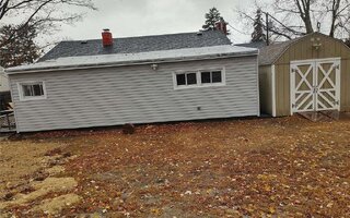 129 Westwood Dr, Brentwood, NY 11717