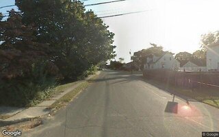 13 Adams St, Farmingdale, NY 11735
