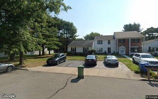 13 Petersburg Ct, Coram, NY 11727