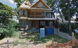 13 Roosevelt St, Bayville, NY 11709