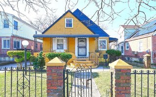 130-28 236th St, Rosedale, NY 11422