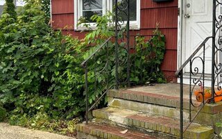 130 5th Ave, Bay Shore, NY 11706
