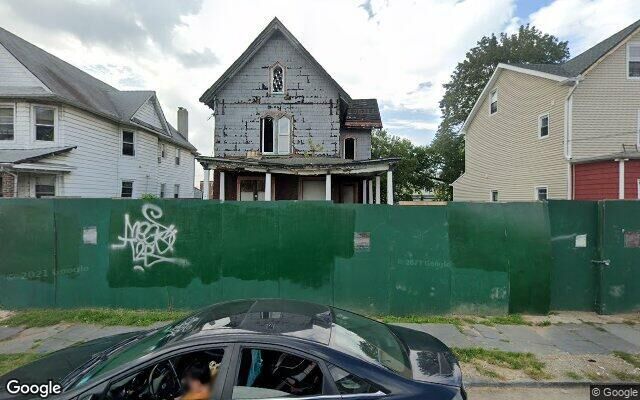 130 Dongan St, Staten Island, NY 10310