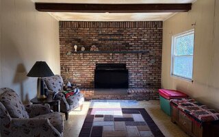 130 Greenbelt Pkwy, Holbrook, NY 11741