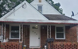 130 Mason St, Hempstead, NY 11550