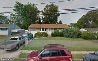1318 Chicago Ave, Bay Shore, NY 11706