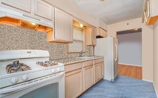 132-01 100th St, Ozone Park, NY 11417