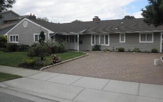 132 Alhambra Rd, Massapequa, NY 11758