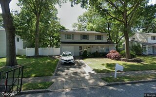 132 Avenue C, Holbrook, NY 11741