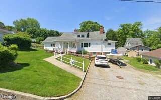 132 Whittier Dr, Kings Park, NY 11754