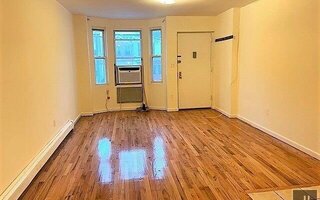 1335 Park Pl, Brooklyn, NY 11213
