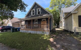 134 Bernard St, Rochester, NY 14621