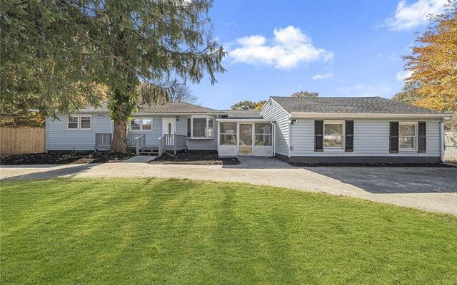 134 Northern Blvd, Shirley, NY 11967 (House View)