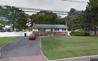 1340 Chicago Ave, Bay Shore, NY 11706