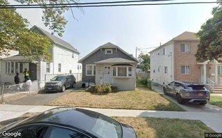 135-17 243rd St, Rosedale, NY 11422
