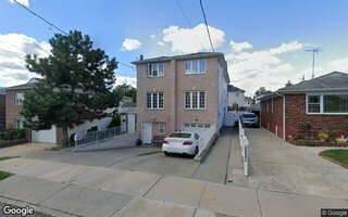 135 Milton Ave, Staten Island, NY 10306