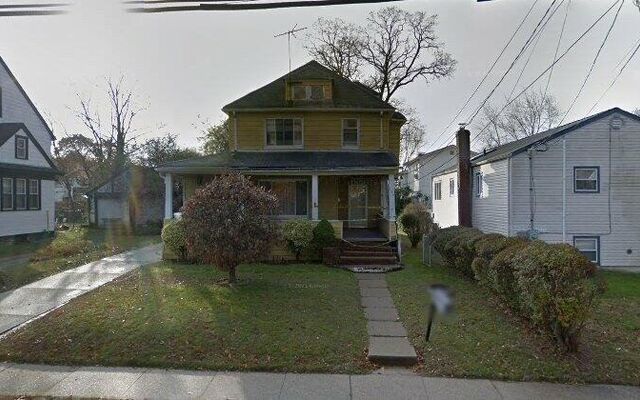 135 Whaley St, Freeport, NY 11520 (House View)