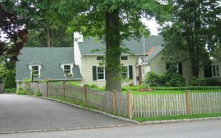 136 Bay Dr, Massapequa, NY 11758
