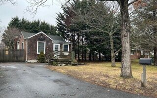 136 Miramar Ave, East Patchogue, NY 11772