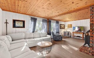 1363 Brick Kiln Rd, Sag Harbor, NY 11963