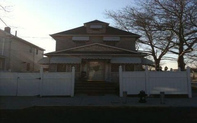 137-02 130th Ave, Jamaica, NY 11436