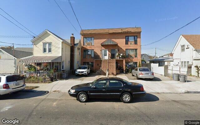 137-28 Centreville St, Ozone Park, NY 11417
