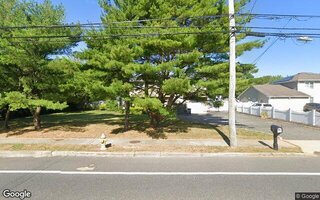 1376 Broadway Ave, Holbrook, NY 11741