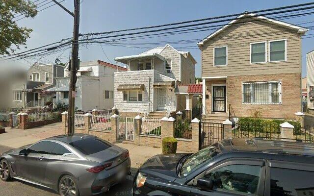 138-40 232nd St, Springfield Gardens, NY 11413