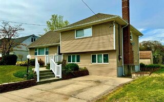 138 Concord Ave, Oceanside, NY 11572
