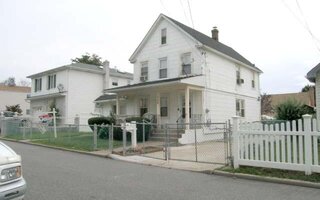 139 Roquette Ave, Elmont, NY 11003