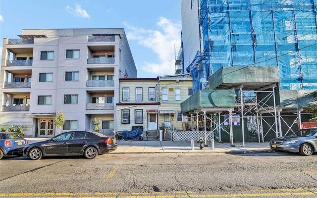 14-51 31st Ave #2, Astoria, NY 11106